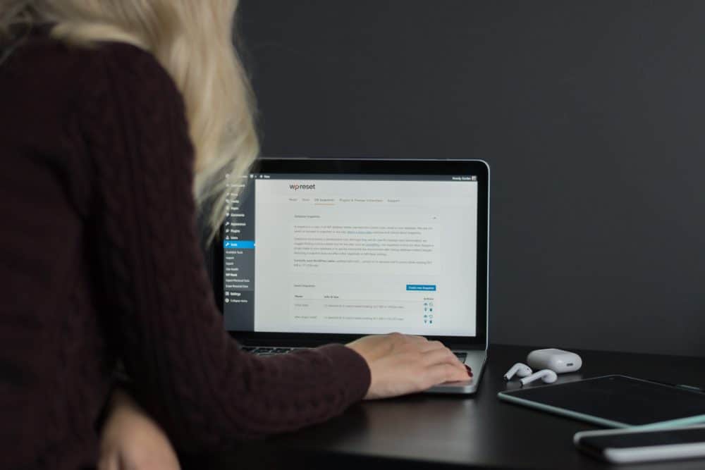 woman working on laptop